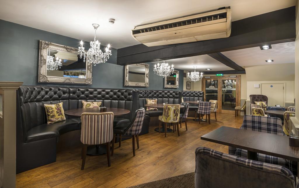The Golden Lion Hotel, St Ives, Cambridgeshire St Ives  Bagian luar foto