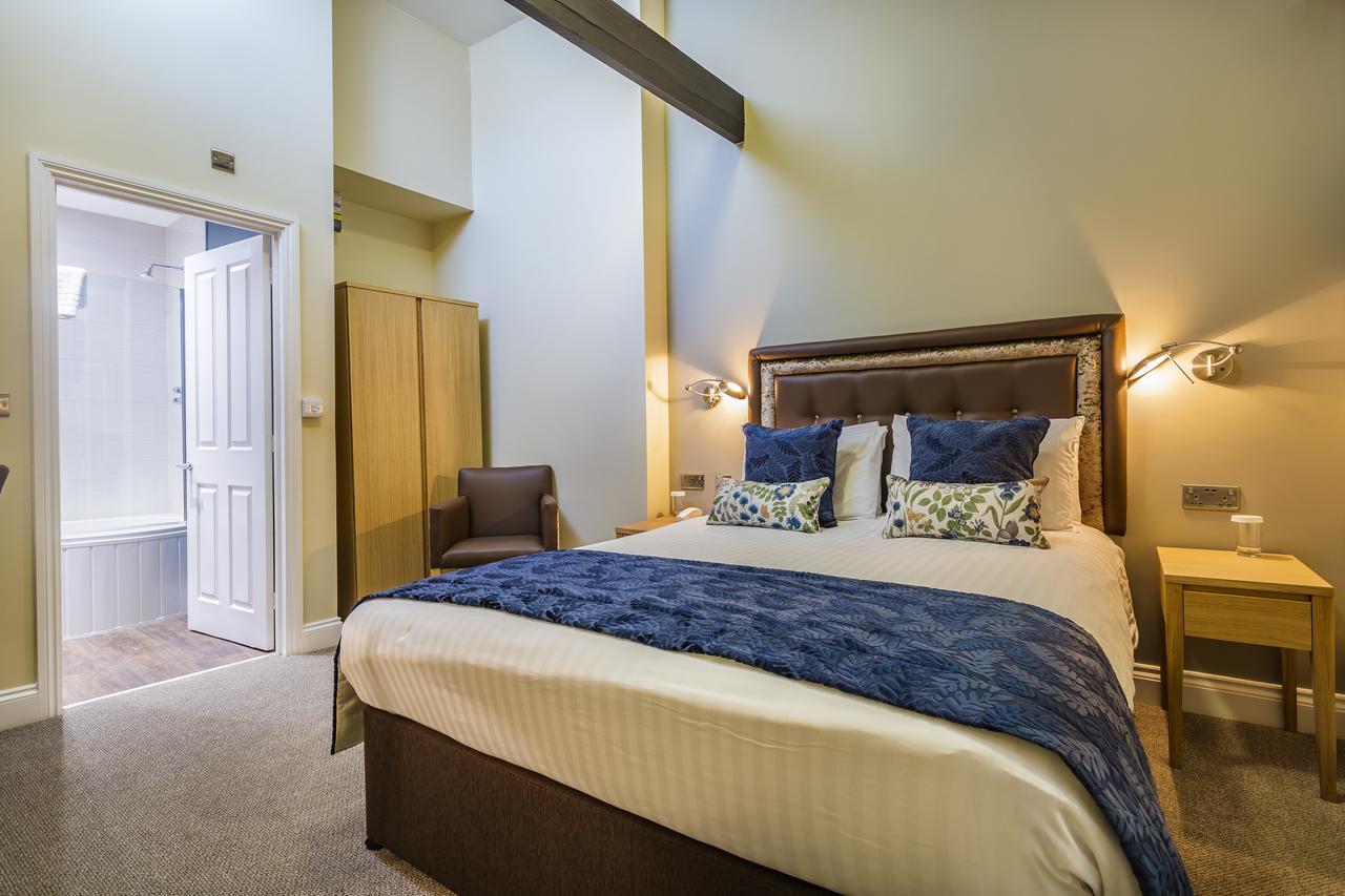 The Golden Lion Hotel, St Ives, Cambridgeshire St Ives  Bagian luar foto